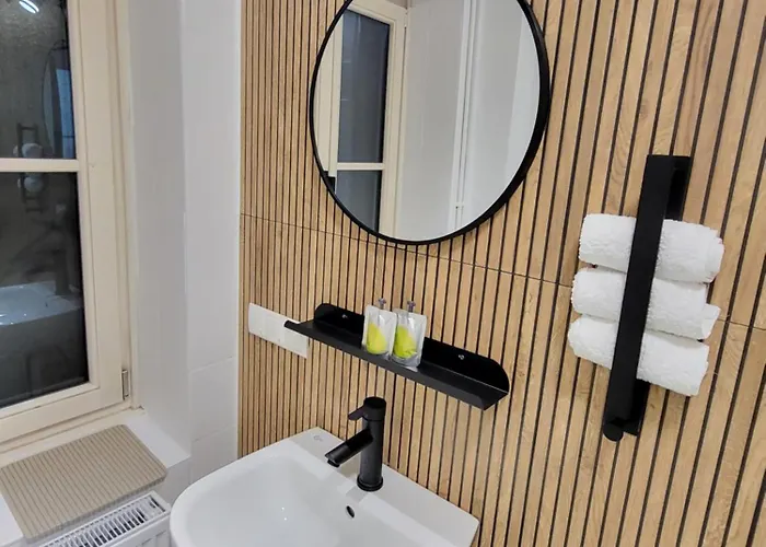 Stilvoll Renoviertes 50m2 In Gruenlage - Ganze Апартаменти Грац